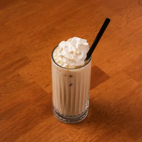 KARAMELLİ MILKSHAKE