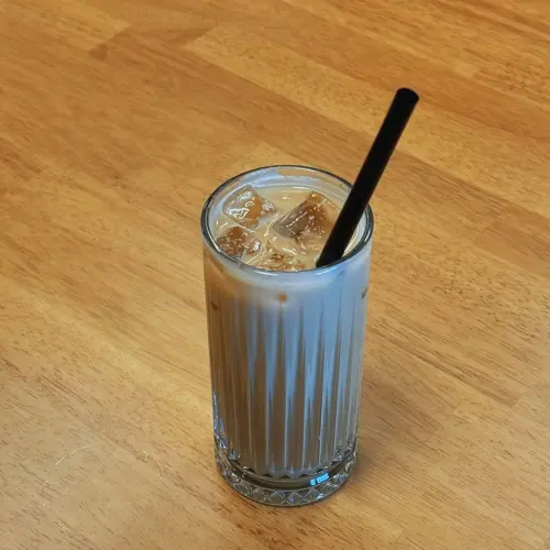 ICE SALTED CARAMEL LATTE