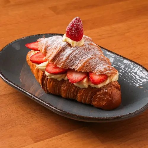 TATLI KRUVASAN SANDVİÇ