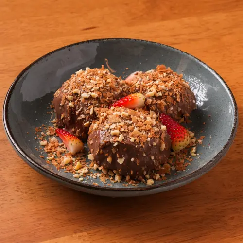 ÇİKOLATA SOSLU PROFITEROL